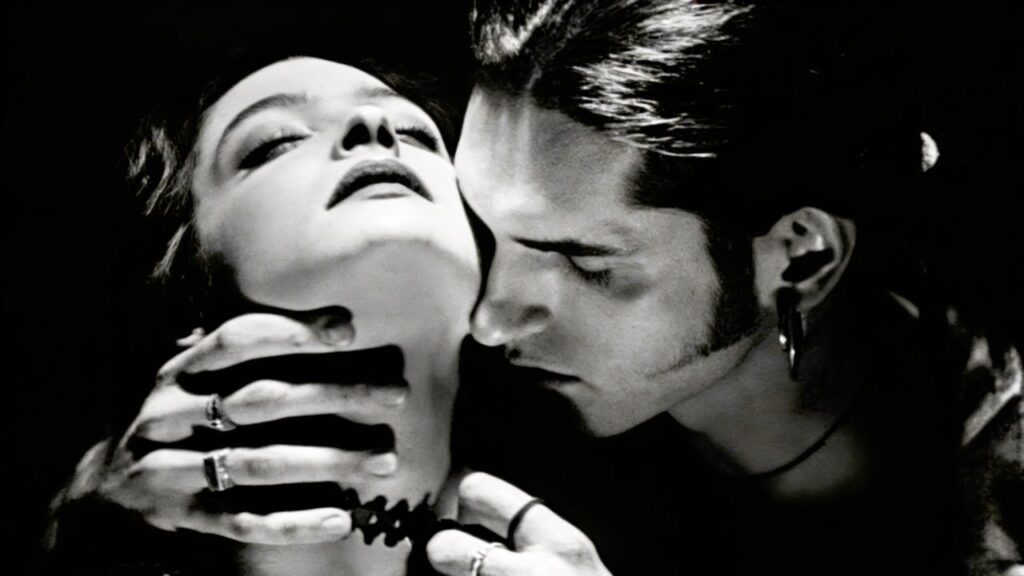 Type O Negative – Black No. 1 (Little Miss Scare -All)