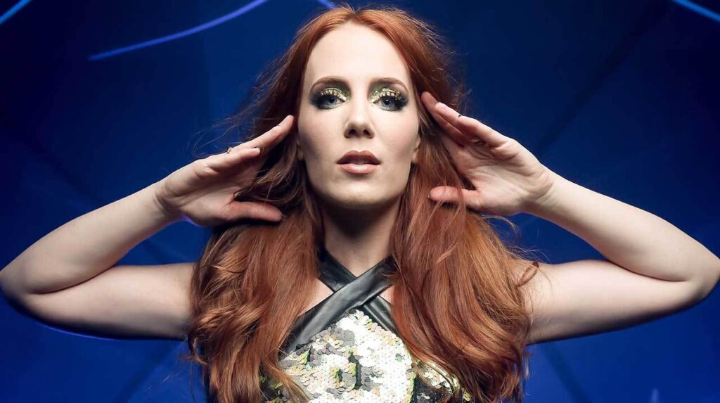 Simone Simons